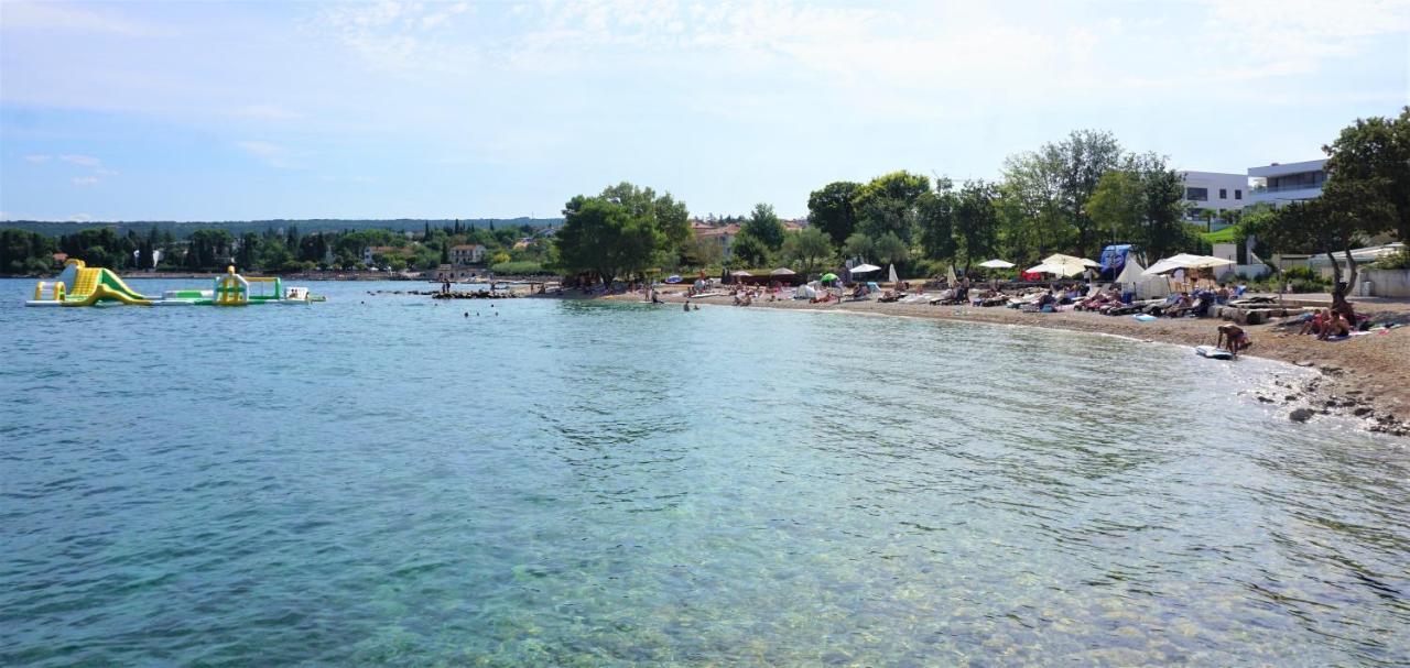 Apartmani Zaric Malinska Buitenkant foto