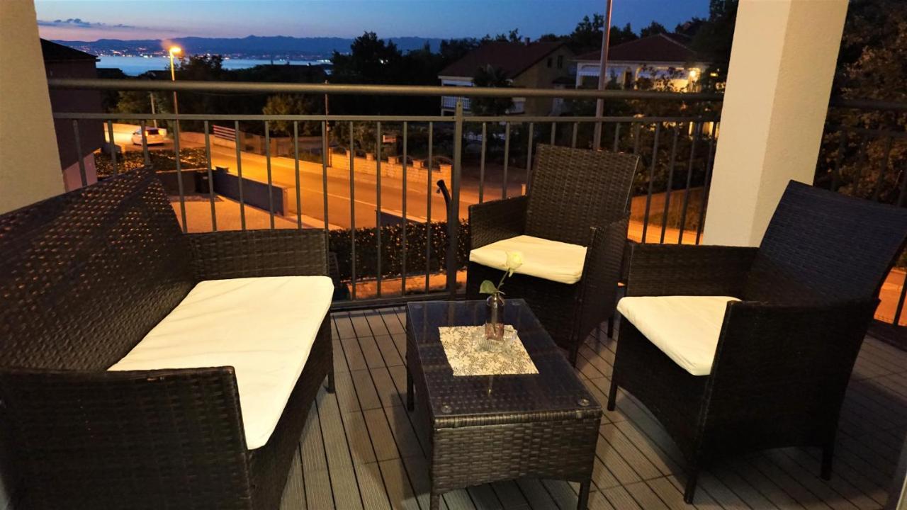 Apartmani Zaric Malinska Buitenkant foto