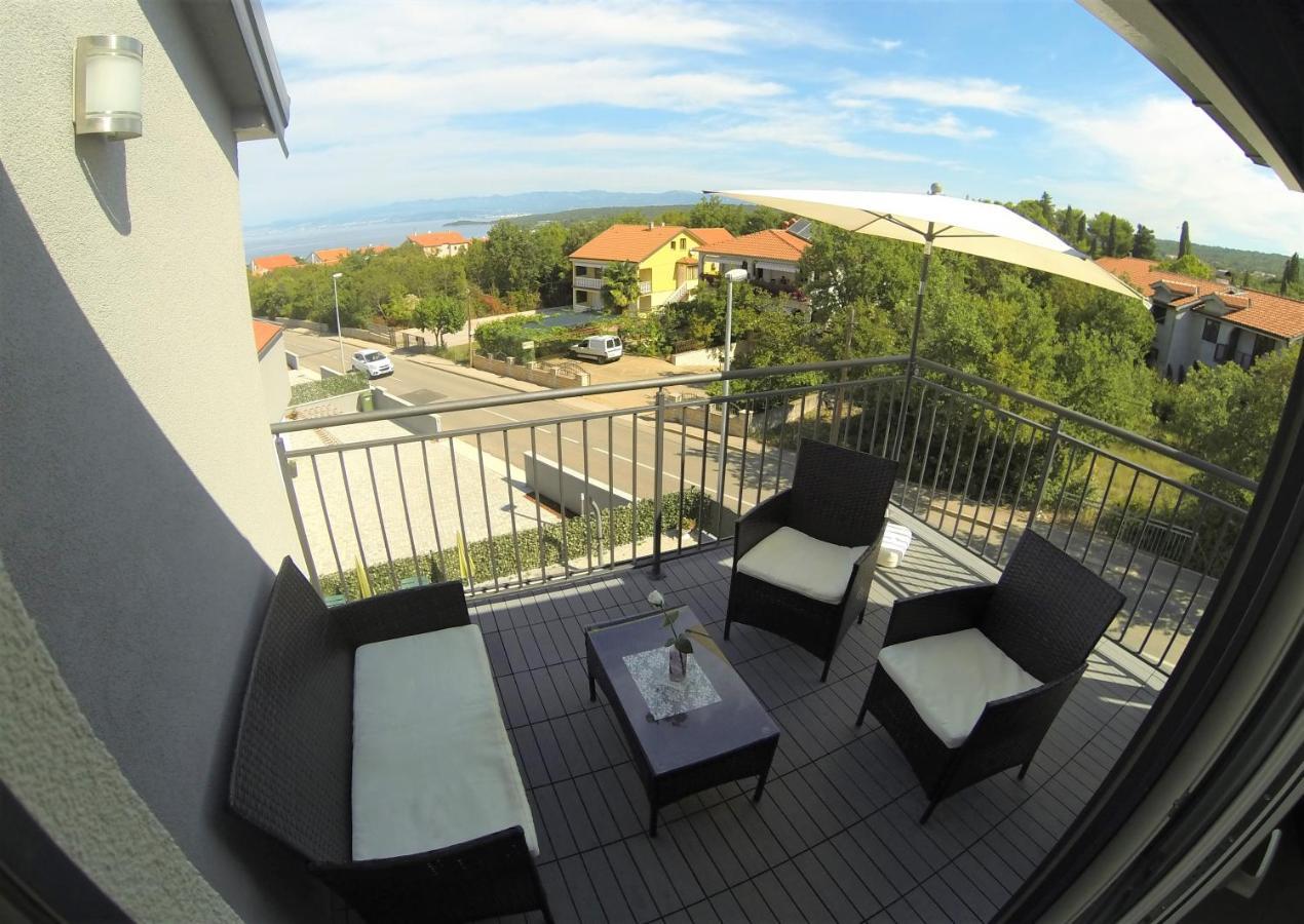 Apartmani Zaric Malinska Buitenkant foto